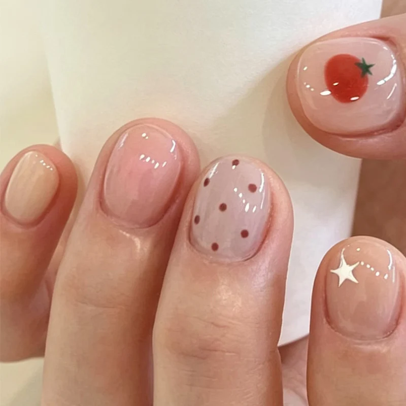 Künstlerisches Press-On-Nagelset mit lustigen Obst- und Punktdesigns Karnz