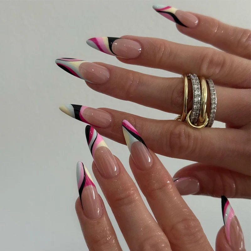 Künstlerische langanhaltende Stiletto Press-On Nägel Karnz