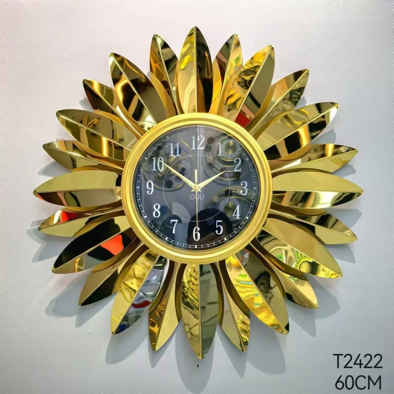 Sonnenstrahl Dekorative Wanduhr mit Blattmotiv Karnz