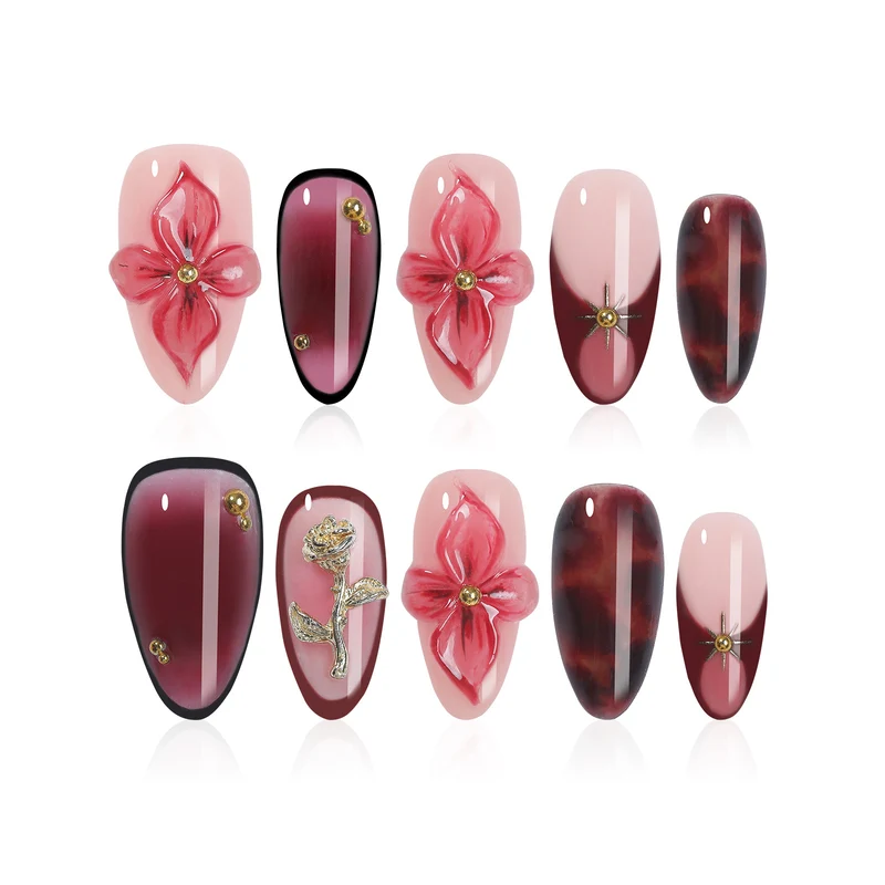 Kunstnagelset mit detaillierten floralen Designs Karnz