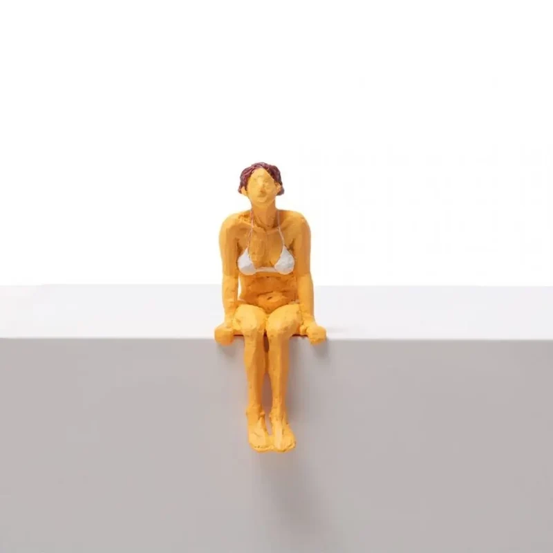 Seletti Love Is A Verb statuette