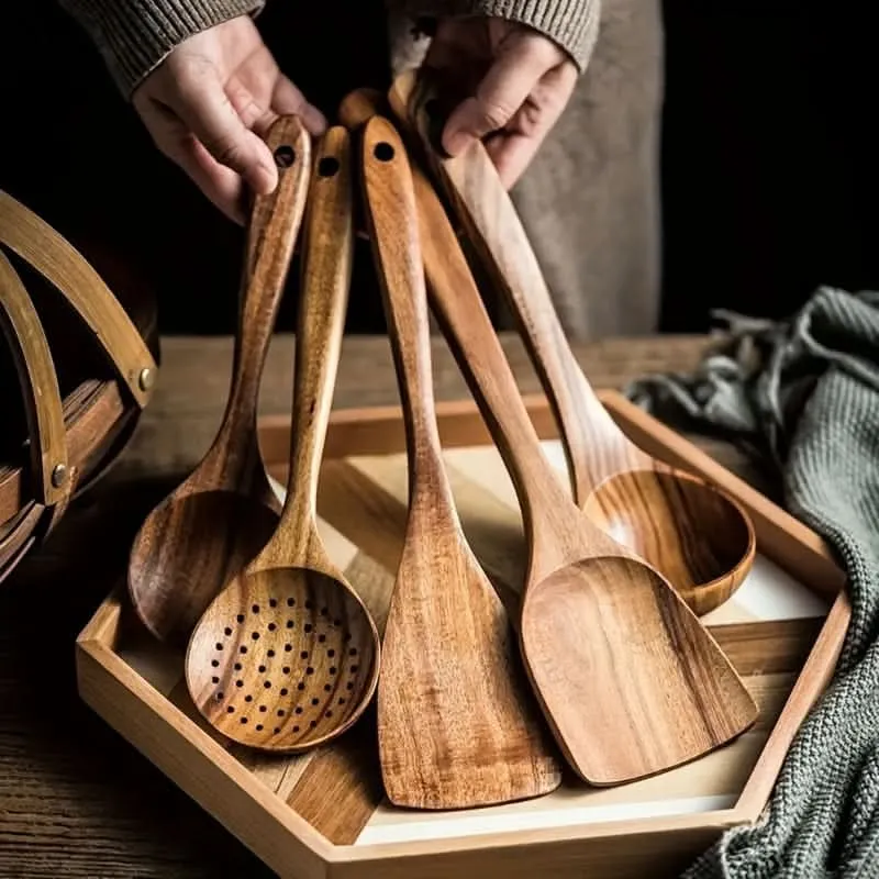 WOODLURE – Sustainable Kitchen Utensil Set for Cooking and Serving