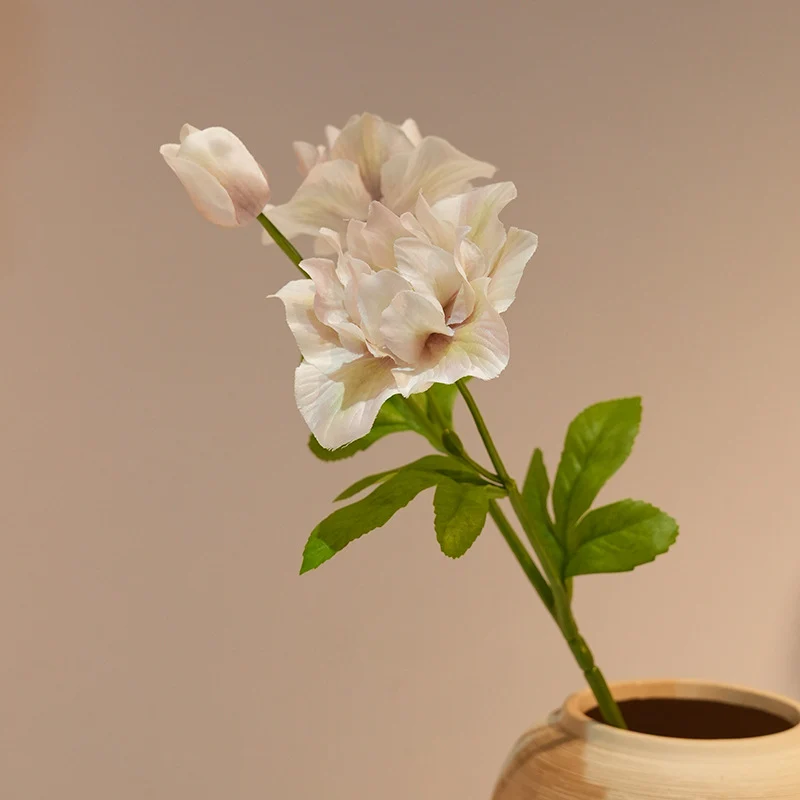 Edle Kunstblume Karnz