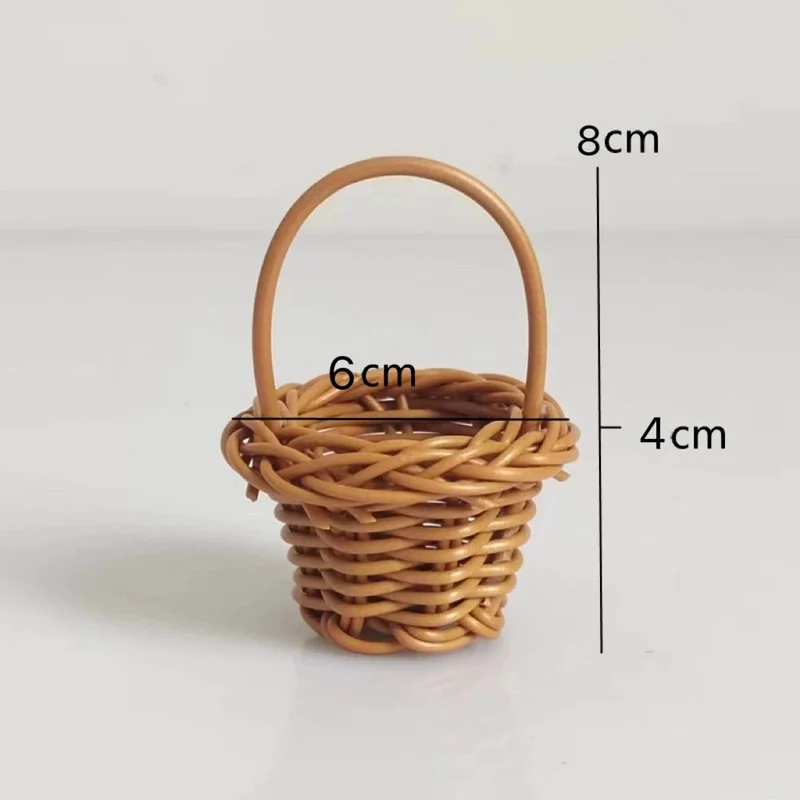 Miniatur Dekorativer Geflochtener Korb Karnz