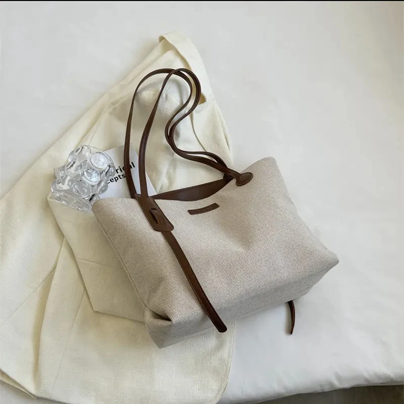 Stylische Alltagsschultertasche Karnz