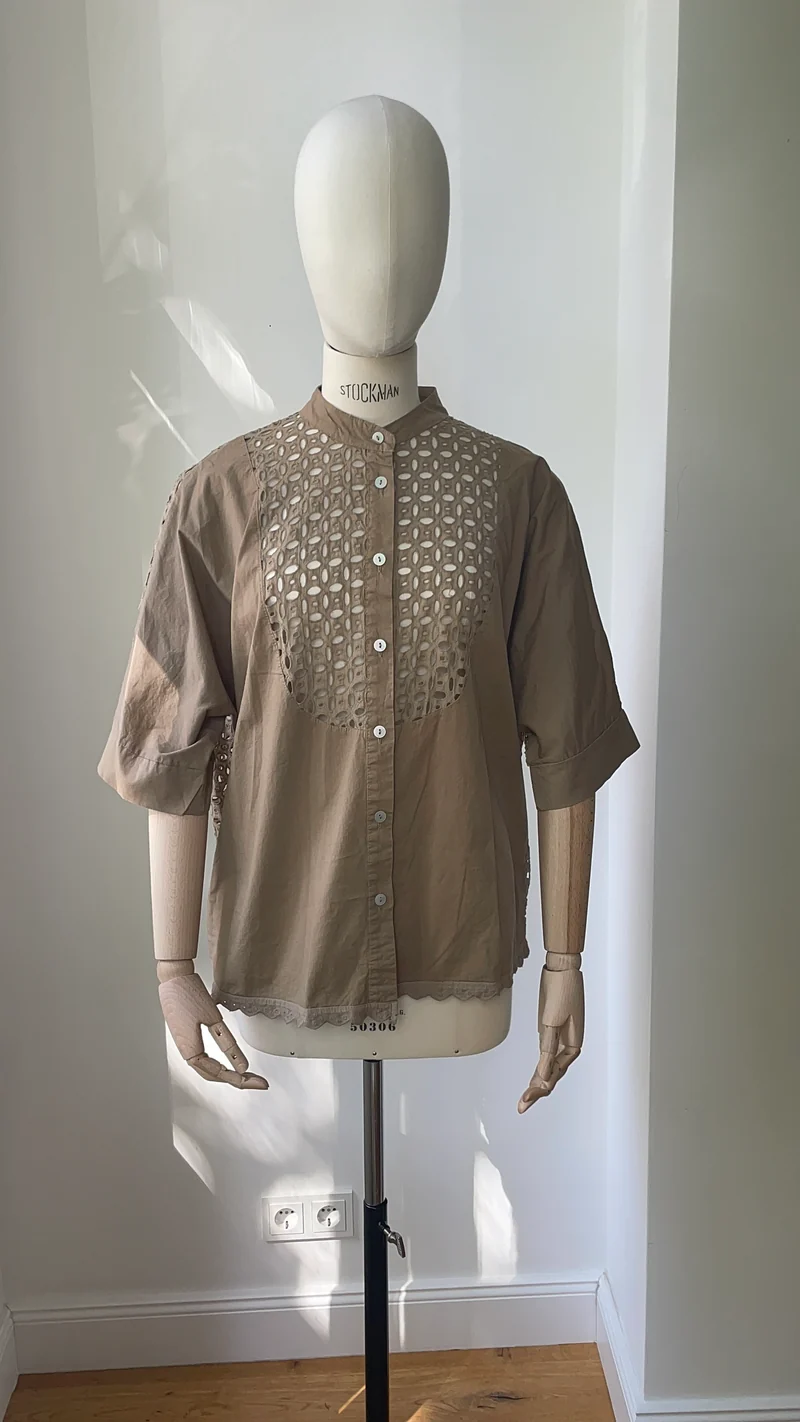 Bluse mit Broderie-Spitze - Café au Lait