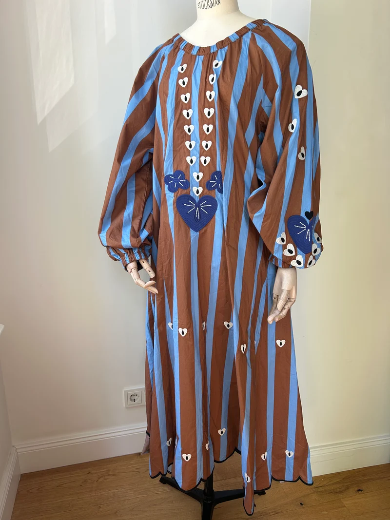 Kleid mit Streifen - braun & hellblau