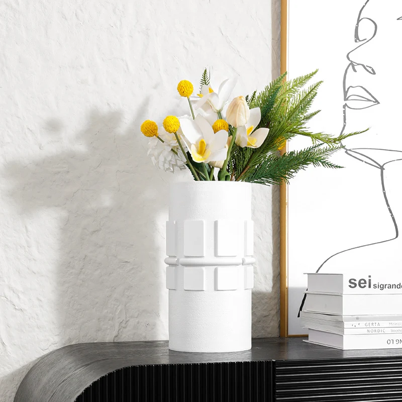 Moderner minimalistischer Keramikblumenvasen