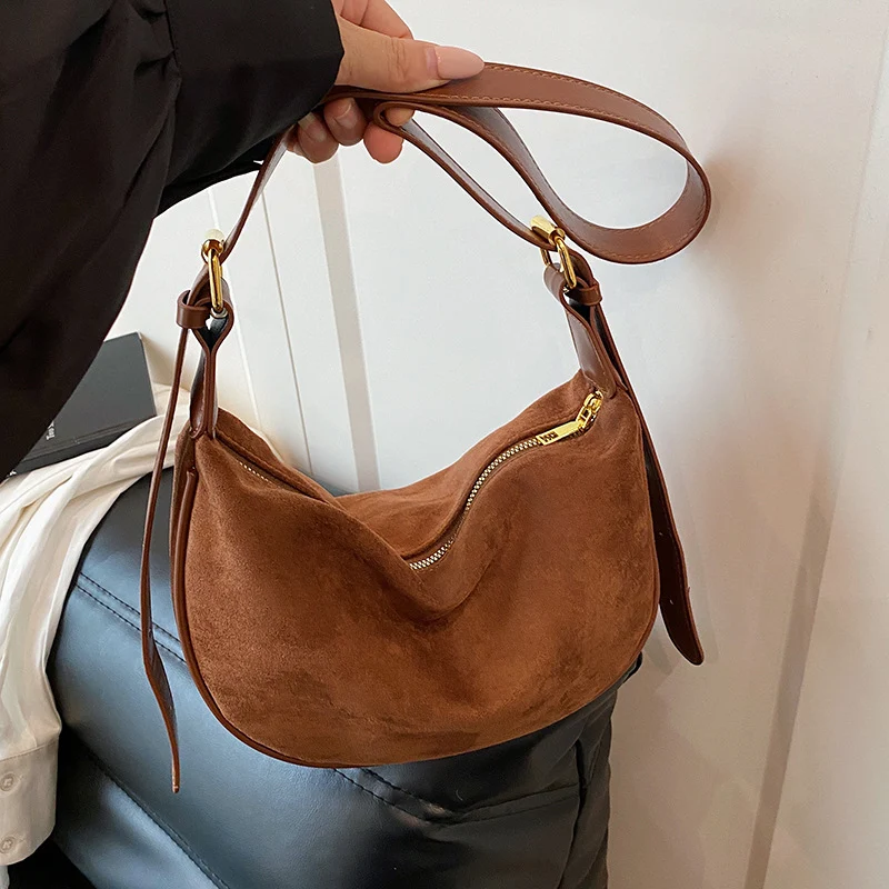 Wildleder Hobo Tasche Karnz