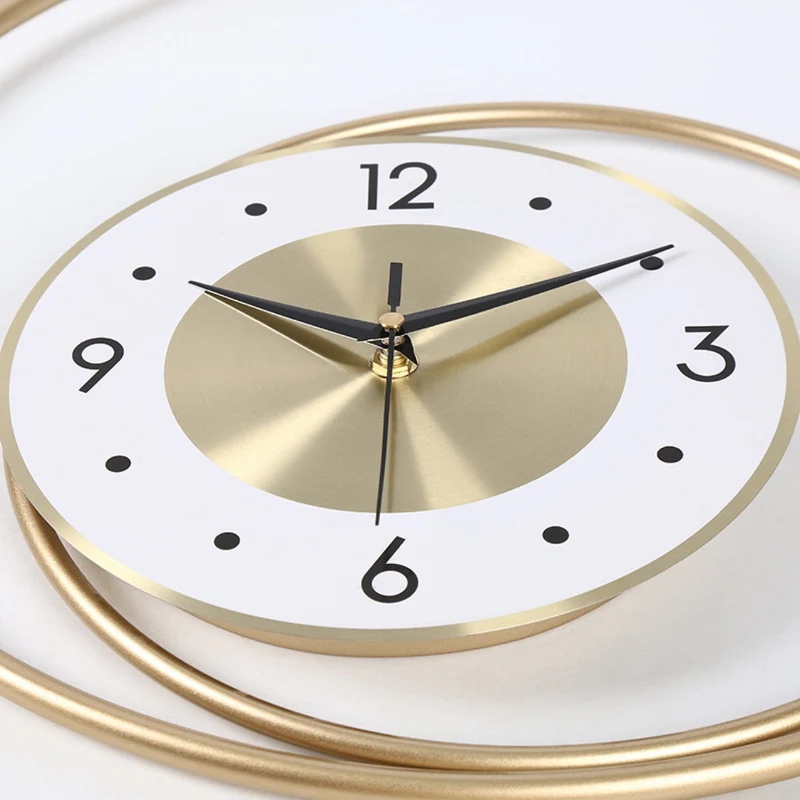 Künstlerische Wanduhr mit minimalistischem Design Karnz