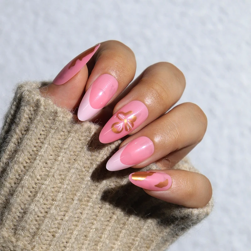Elegante Blumige Akzent Stiletto Press-On Nägel Karnz
