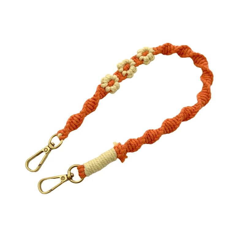 Macrame Hundeleine mit floralen Akzenten Karnz