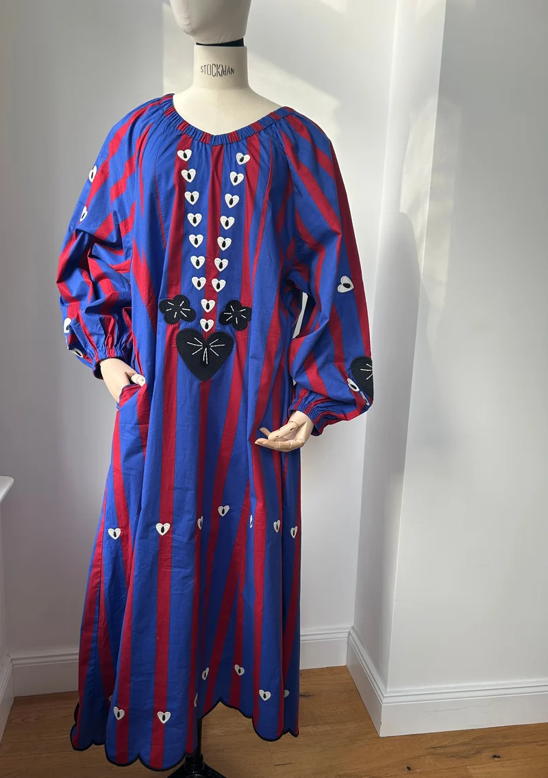 Kleid mit Streifen - rot & blau