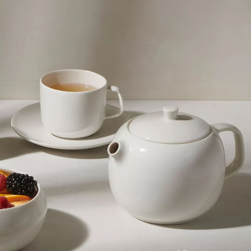 Tetera de porcelana francesa Madeleine Revol