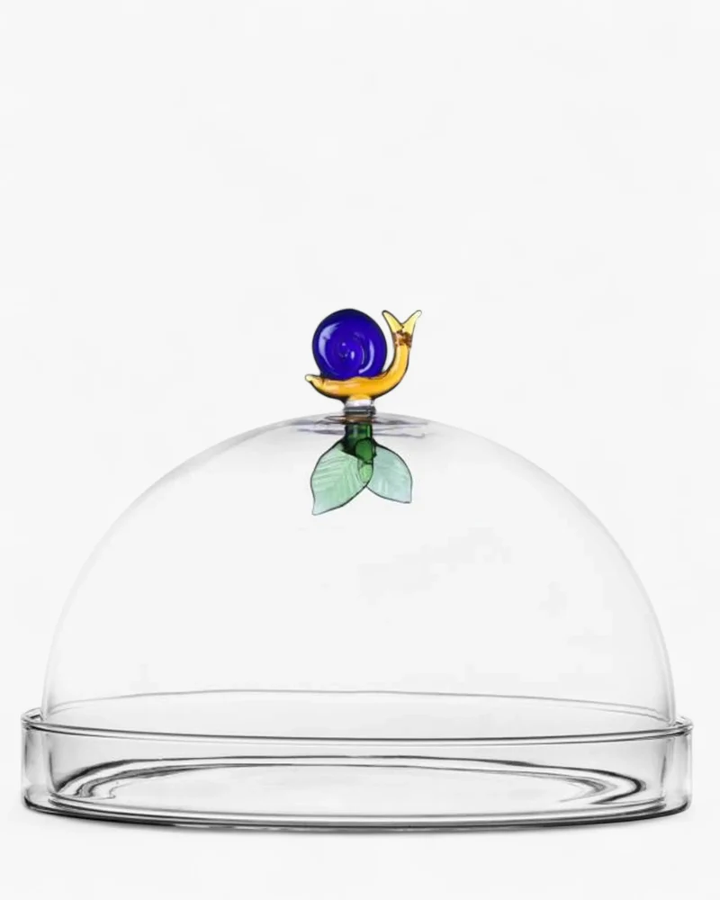 Ichendorf Animal Farm dome with dish snail and leaf