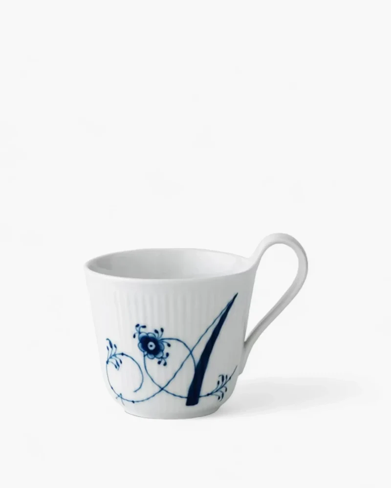 Royal Copenhagen Alphabet Collection mug 33 cl - 11 oz