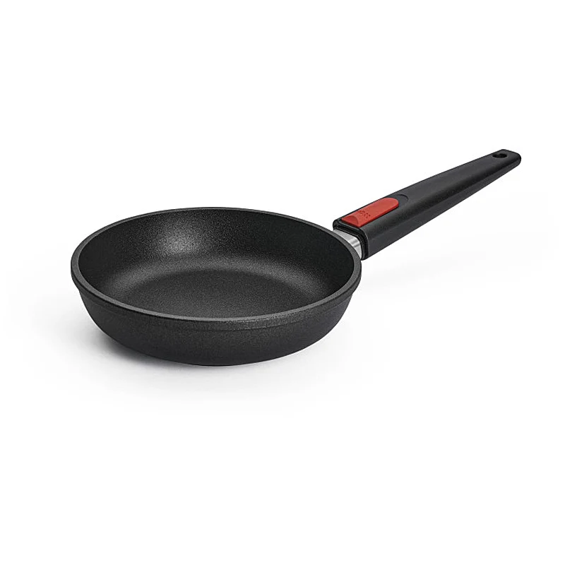 WOLL Nowo Gusspfanne 20cm Ø, 5cm hoch abnehmbarer Stiel 1520N