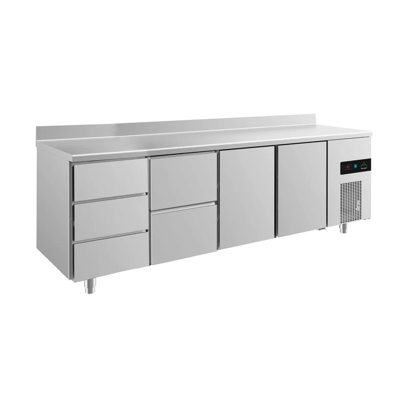 Kühltisch -2 bis +8°C 2330x700x850mm mit 2x Türen, 1x zwei Schubladen und 1x 3 Schubladen u. Aufkantung – Art.-Nr. KT4DZTTA