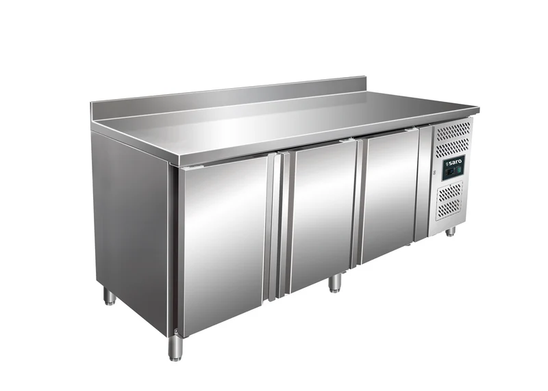 Saro Kühltisch mit 3 Türen und Aufkantung, Modell KYLIA 3200 TN