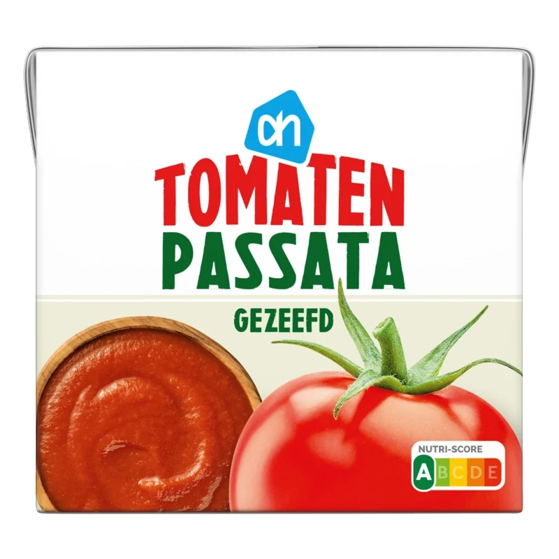 Tomaten gezeefd passata