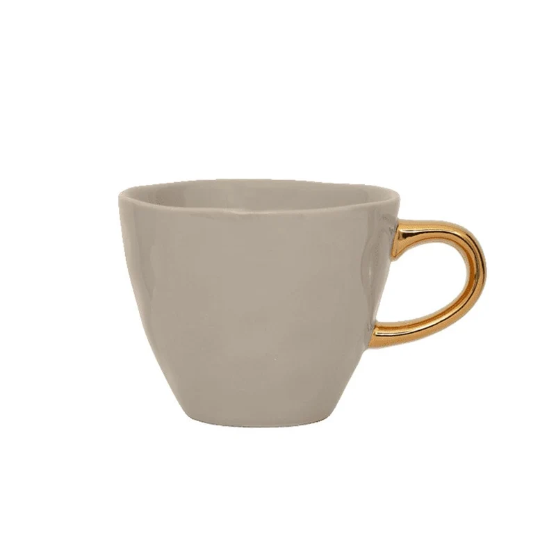 Urbane Naturkultur – Guten Morgen – Kaffeetasse – Grauer Morgen