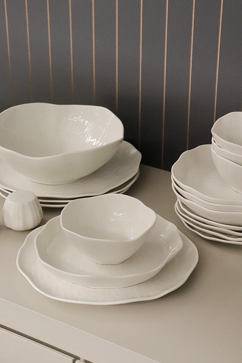 Cermico Weiss 27 teiliges Tafelservice für 6 Personen