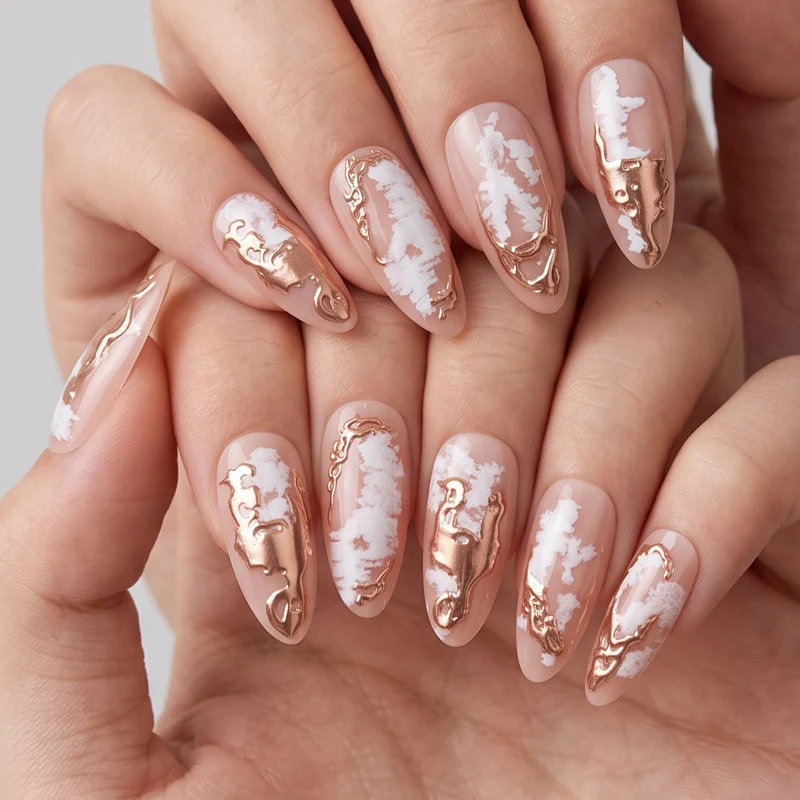 Elegante Press-On-Nägel mit künstlerischem Marmor- und Metallic-Design Karnz