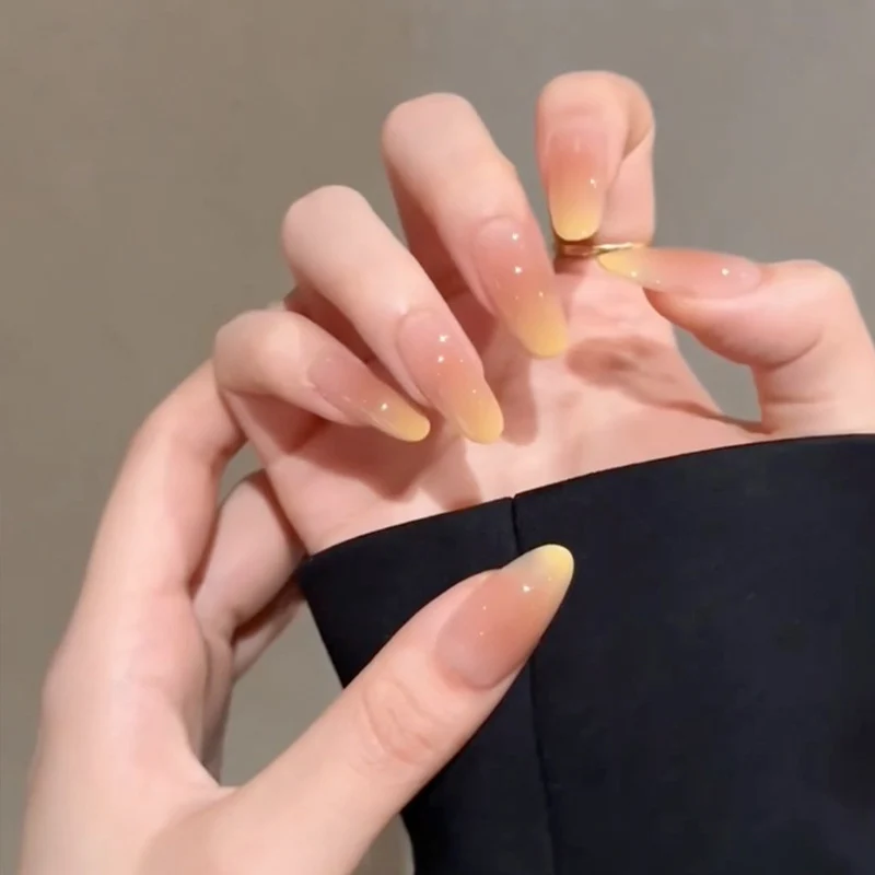 Elegante Ombre Press-On Nägel Karnz 1789389100