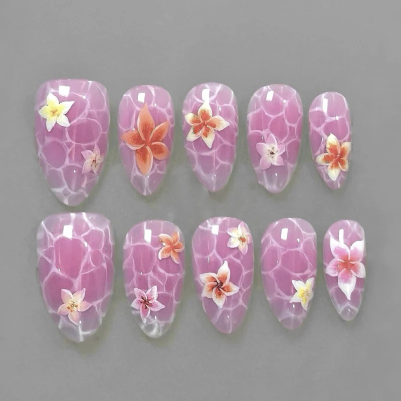 Kunstvolle Drucknägel mit floralem Design Karnz