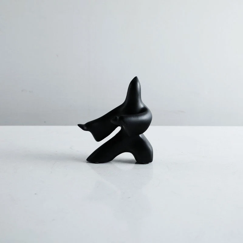 Moderne abstrakte dekorative Skulptur
