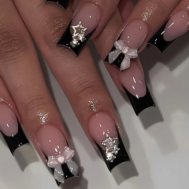 Elegante dekorative Stiletto-Nagelkunstverlängerungen Karnz