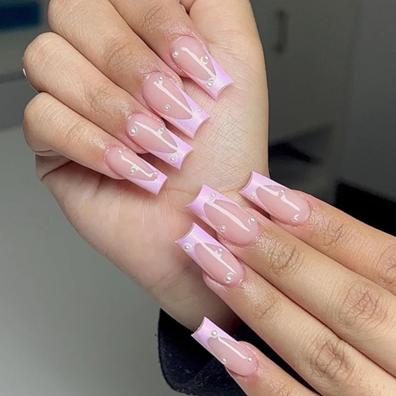 Elegante 3D Perlenakzent-Nagelkunstverlängerungen Karnz