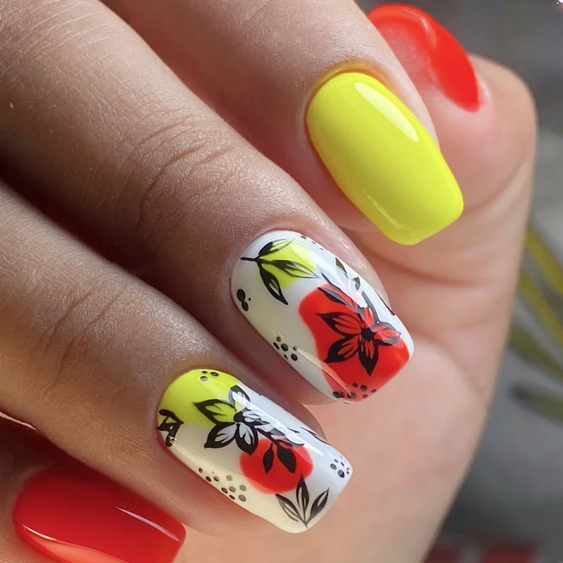 Künstlerisches florales Acryl-Nagelkunst-Set Karnz