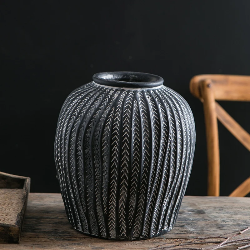 Stilvolle Keramikvase Karnz