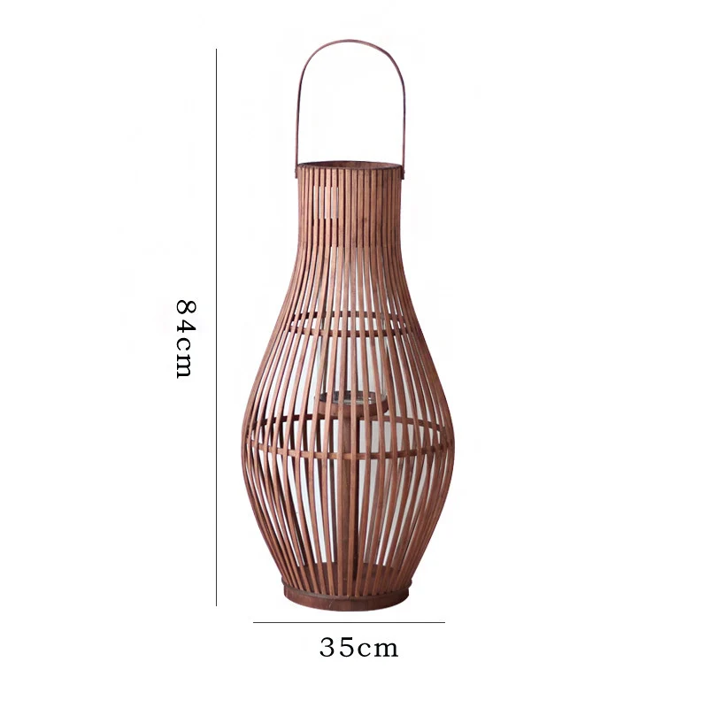 Elegante Rattan-Laterne Karnz