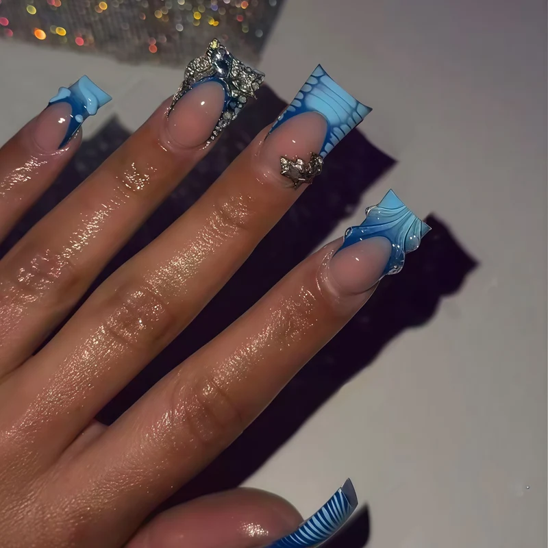 Glamouröse von Ozeanen inspirierte Acryl-Nagelverlängerungen Karnz