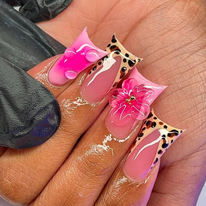Künstlerische florale Acrylnagelverstärkungen Karnz 1789447170
