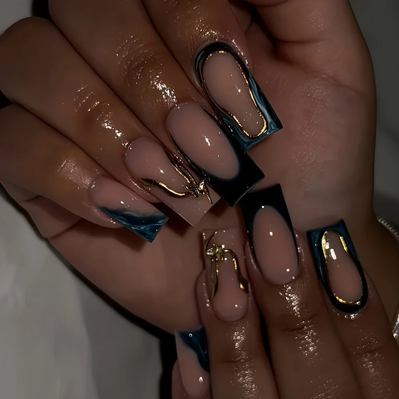Elegante Skulptierte Nagelkunstverlängerungen Karnz