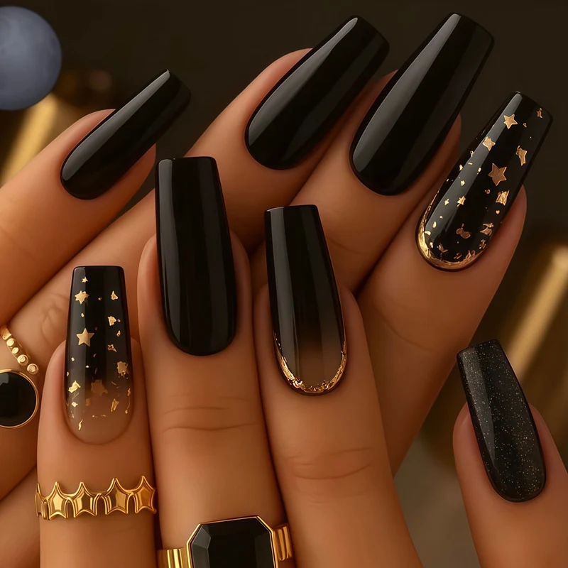 Elegante Press-On-Nagelset mit Stern- und Glitzerakzenten Karnz