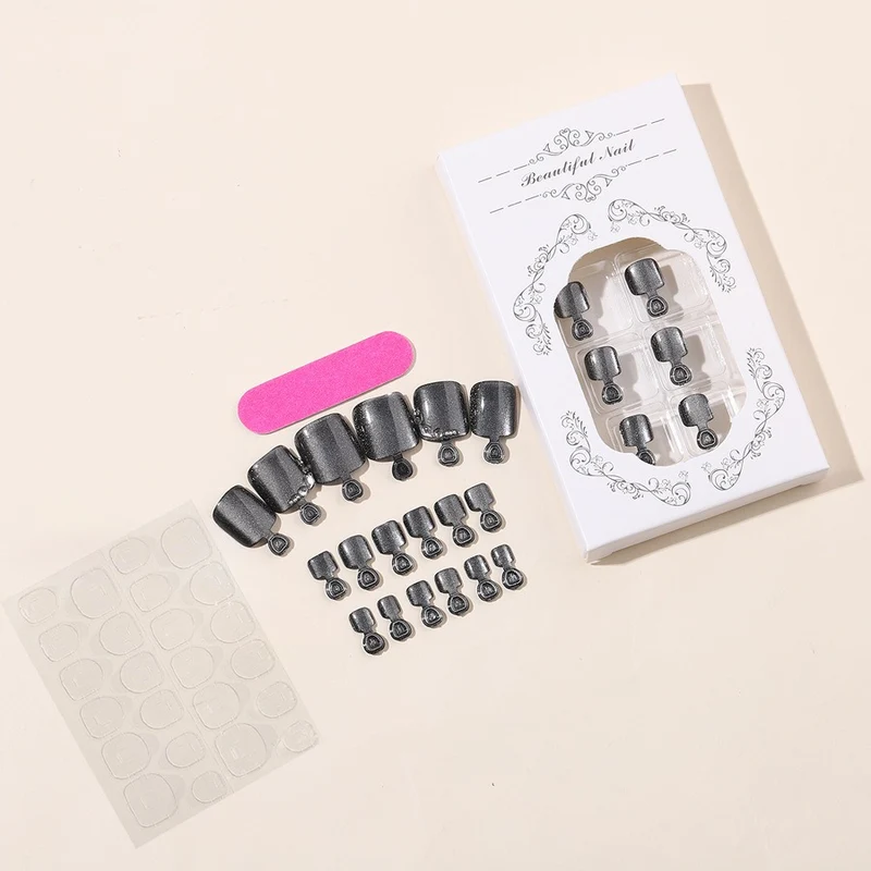 Kunstnagelset mit glänzender Oberfläche und Pflegezubehör Karnz