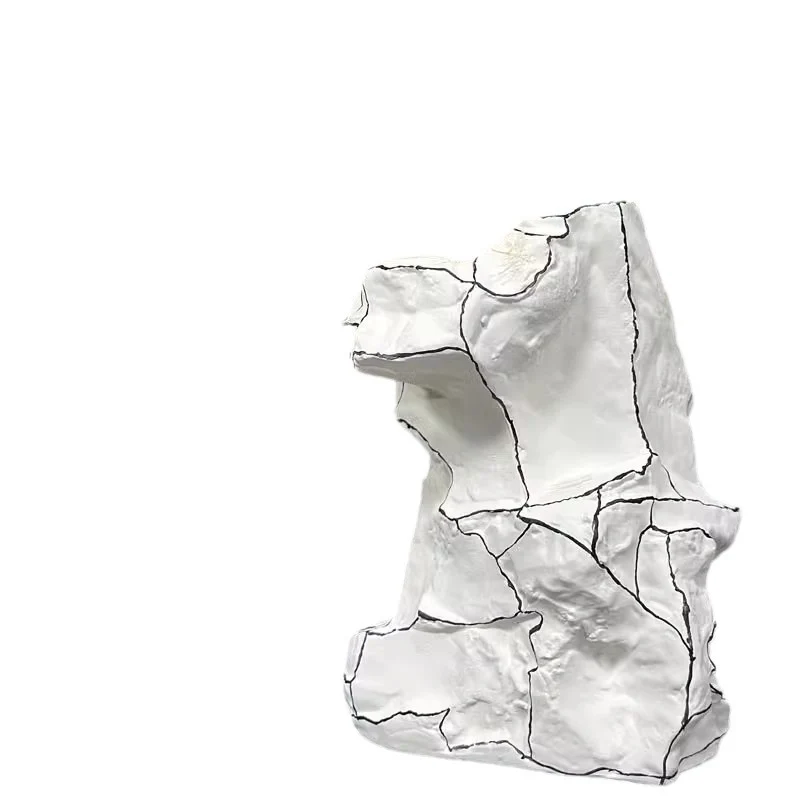 Abstrakte künstlerische Skulptur