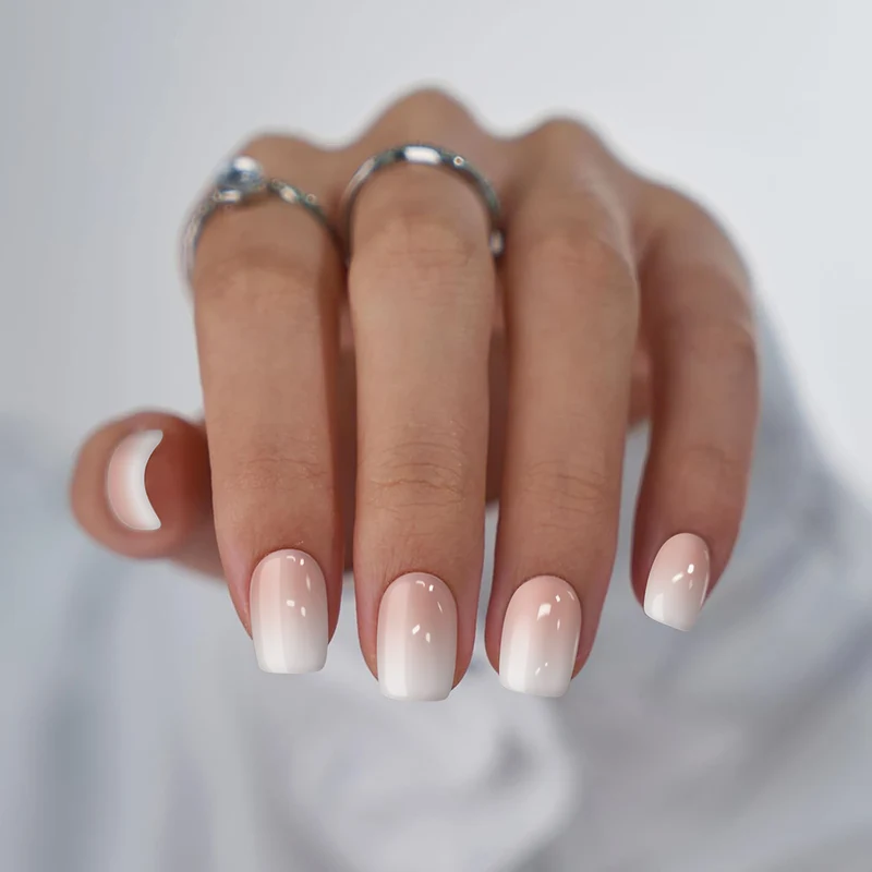 Ombre Nagelkunst Karnz