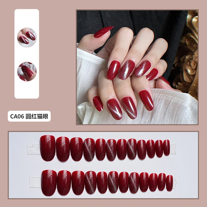 Glamouröse künstliche Fingernägel mit Glanz und Glittereffekt Karnz