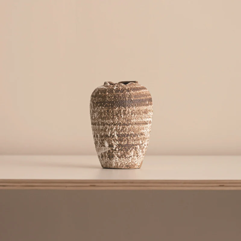 Rustikale strukturierte Keramik-Blumenvase