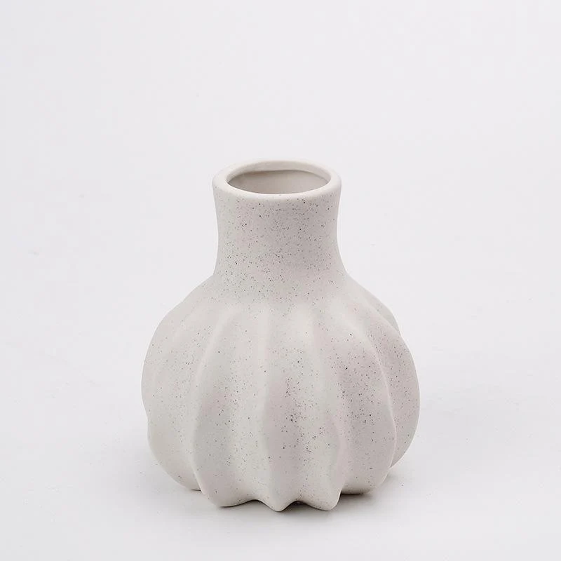 Strukturierte Keramische Dekorative Vase