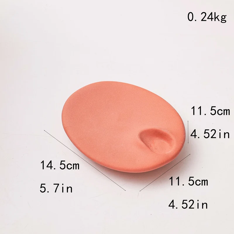 Dekorativer ovaler Keramikteller