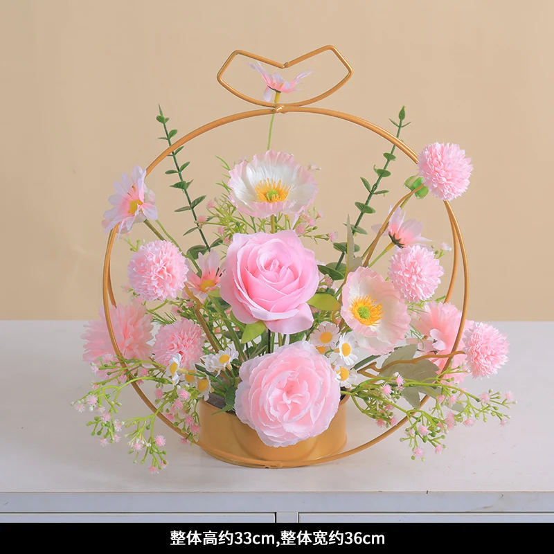 Künstlerisches Floralzentrumstück