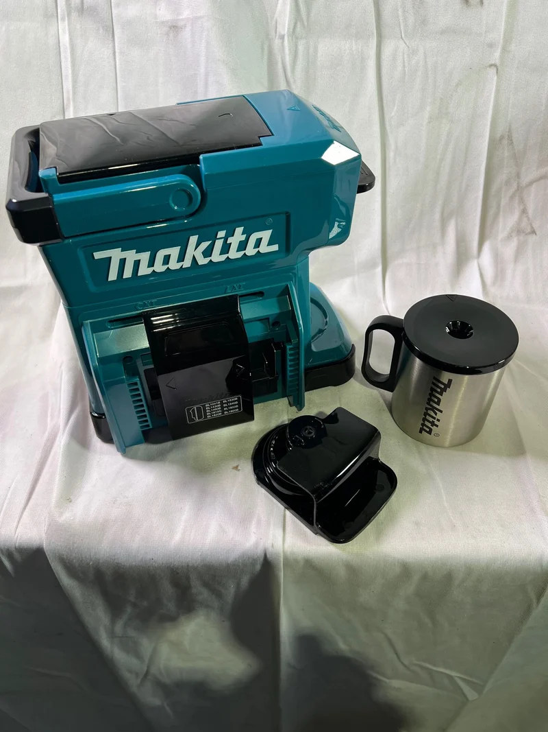 Makita DCM 501 Z Akku Kaffeemaschine 12 V max. / 18 V Solo - ohne Akku, ohne Ladegerät - Reparaturgerät